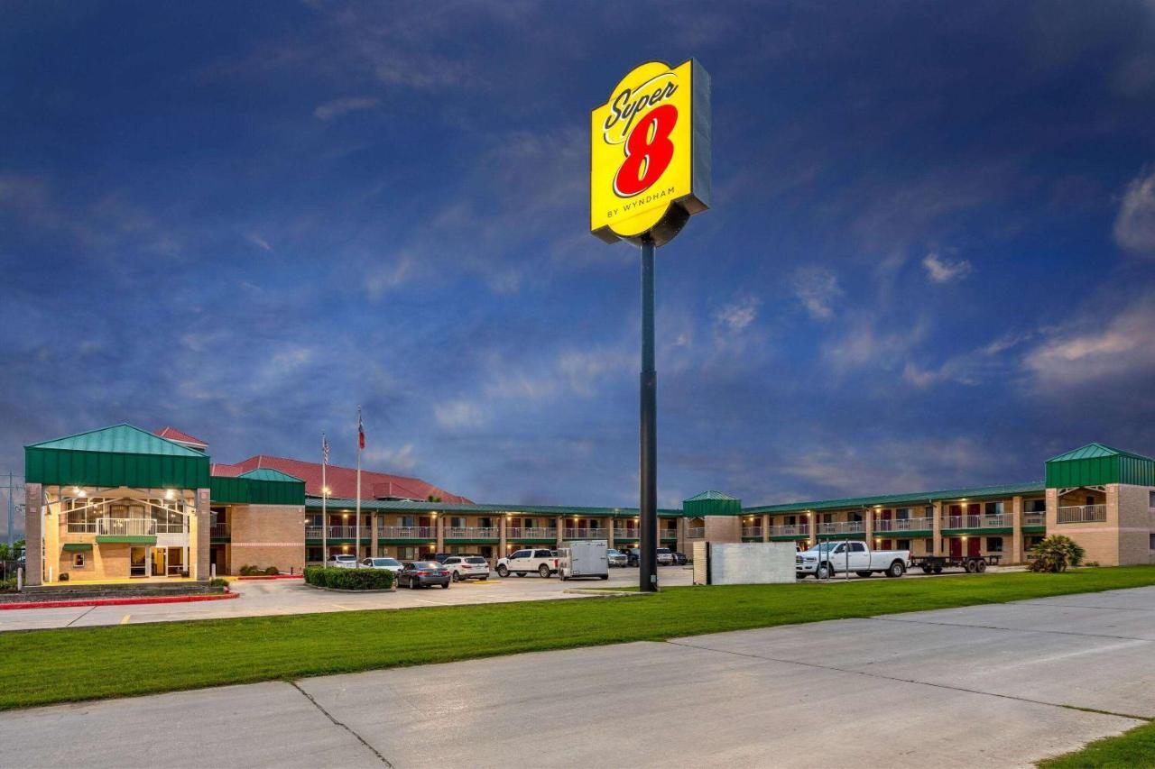 Super 8 By Wyndham Seguin Hotel Eksteriør billede
